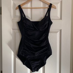 Croft & Barrow black bathing suit
